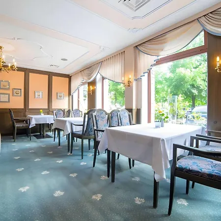 Aspire Oldenburg, Trademark Collection By Wyndham