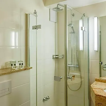 Hotel Aspire Oldenburg, Trademark Collection By Wyndham 4*